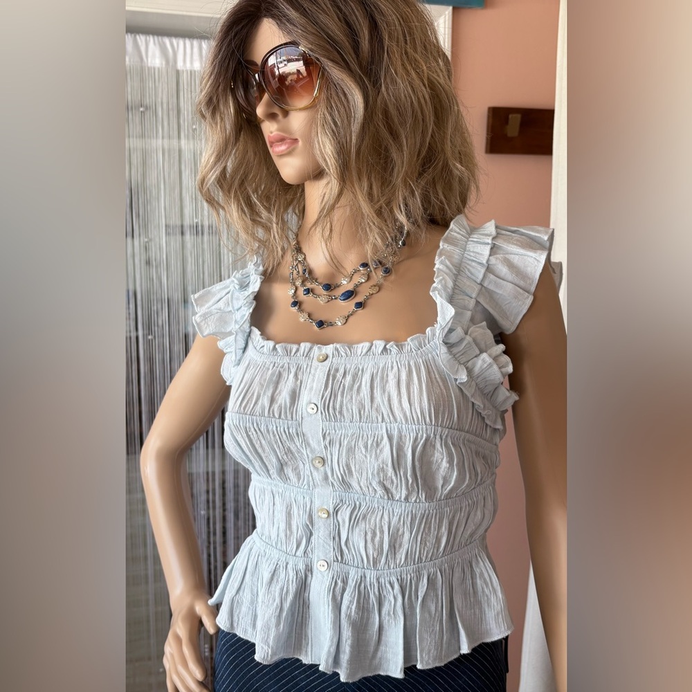 NWOT Thirty/Thirty Ruffled Light Blue Top in size Medium